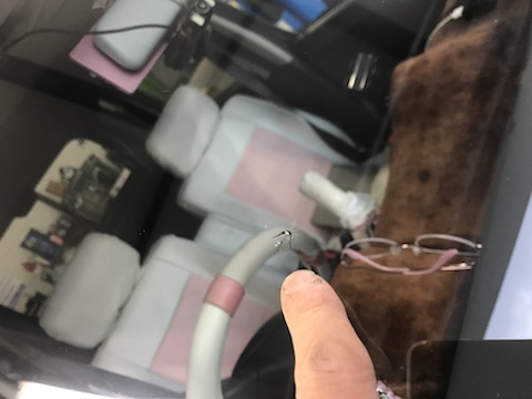 ワゴンR　フロントガラス　飛び石　修理　ウインドリペア