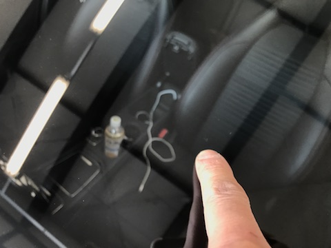 A180　フロントガラス　飛び石　修理　ウインドリペア