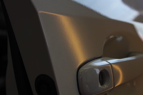 フォレスター　ドア　ヘコミ　修理　デントリペア