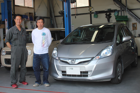 フィット　フロントガラス　飛び石　修理　ウインドリペア