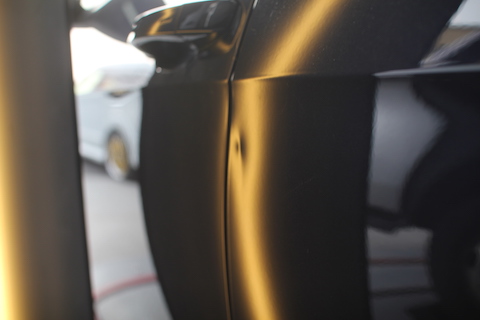 ゴルフ　ドア　ヘコミ　修理　デントリペア