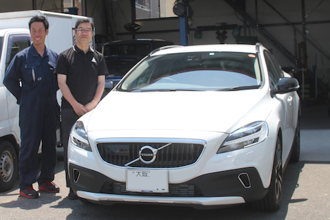 A8　フロントガラス　飛び石　修理