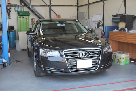 A8　フロントガラス　飛び石　修理