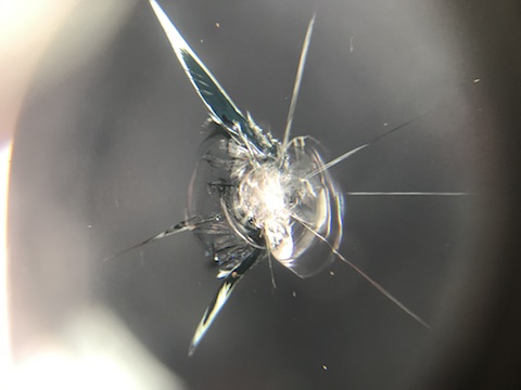 WAX STI　フロントガラス　飛び石　修理　ウインドリペア