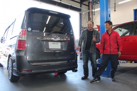 トヨタ　ノア　デントリペア