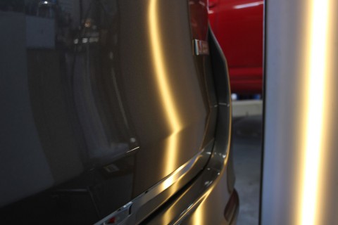 トヨタ　ノア　デントリペア