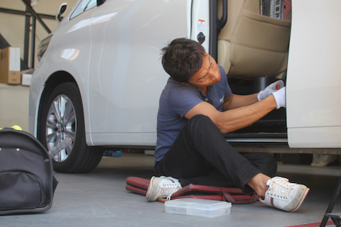 ヴェルファイア　ヘコミ　修理　デントリペア　フェンダー　スライドドア