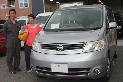 セレナ　フロントガラス　飛び石　修理　ウインドリペア