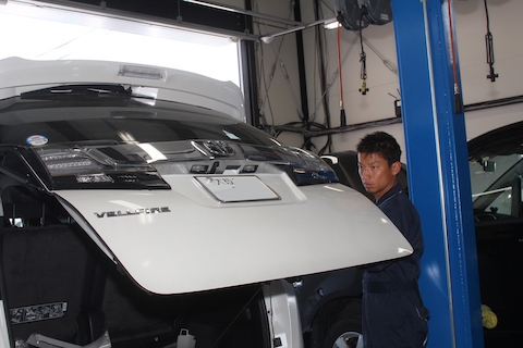 ヴェルファイア　ヘコミ　修理　デントリペア