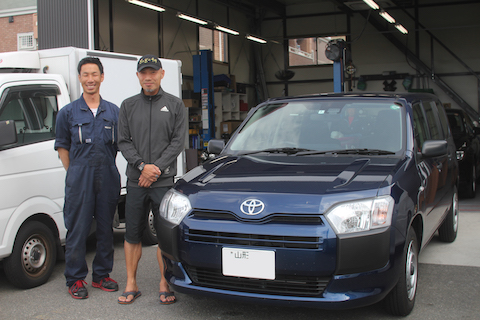 プロボックス　フロントガラス　飛び石　修理　ウインドリペア