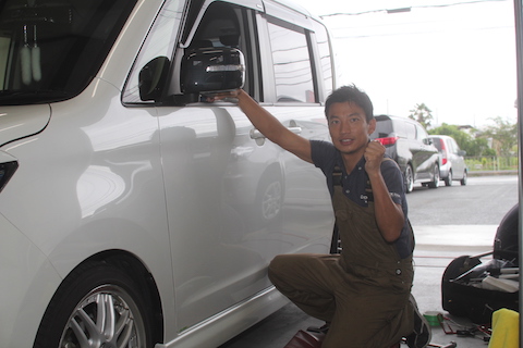 ソリオ　ドア　ヘコミ　修理　デントリペア