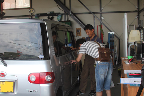 タント　ヘコミ　修理　デントリペア　ドア