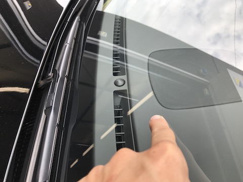 LS600　レクサス　フロントガラス　飛び石　修理　ウインドリペア