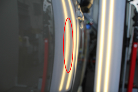 レガシィ　ヘコミ　修理　デントリペア　ドア