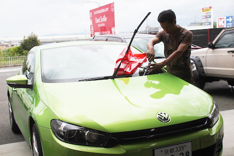 フォルクスワーゲン　シロッコ　フロントガラス　飛び石　修理　ウインドリペア