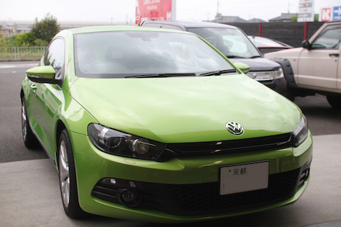 フォルクスワーゲン　シロッコ　フロントガラス　飛び石　修理　ウインドリペア