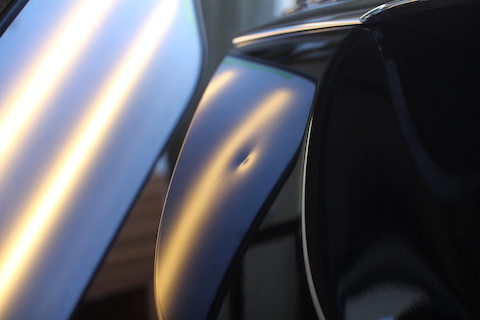 S63　ベンツ　デントリペア　ヘコミ　修理　トランク