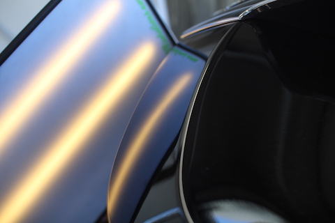 S63　ベンツ　デントリペア　ヘコミ　修理　トランク