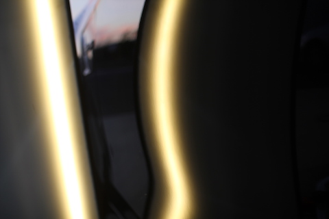 ベンツ　E63　ヘコミ　修理　デントリペア　ドア