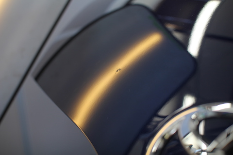 ハイエース　ワイド　ヘコミ　修理　デントリペア　ボンネット　飛び石