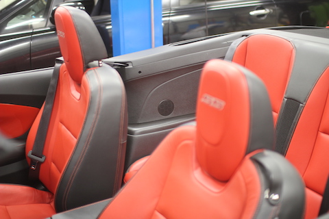 カマロ SS ドア ヘコミ 修理 デントリペア