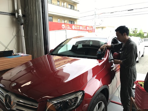 ベンツ　GLC250　フロントガラス　飛び石　修理　ウインドリペア