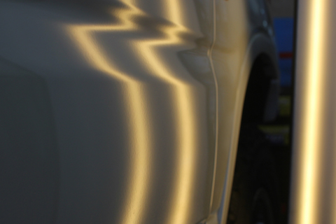 ジムニー　ヘコミ　修理　デントリペア　ドア