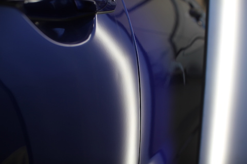 ランサー　ヘコミ　修理　デントリペア　ドア