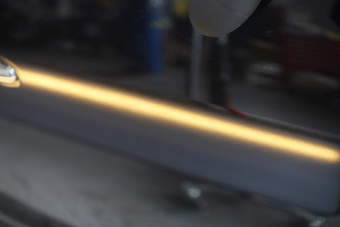 デリカ D5 ヘコミ　修理　デントリペア　ドア