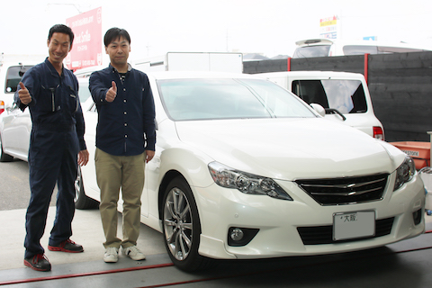 マークX　フロントガラス　飛び石　修理　ウインドリペア