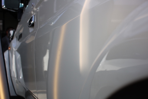 ランドクルーザー　ヘコミ　修理　デントリペア