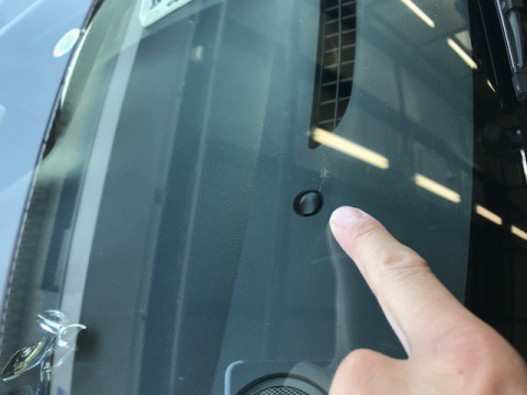 ワゴンR　フロントガラス　飛び石　修理　ウインドリペア