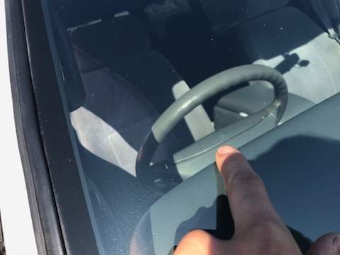 GTR 35 フロントガラス　飛び石　修理　ウインドリペア