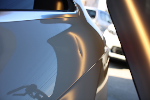 アウディ　S4 ヘコミ　修理　デントリペア　リアクォーター