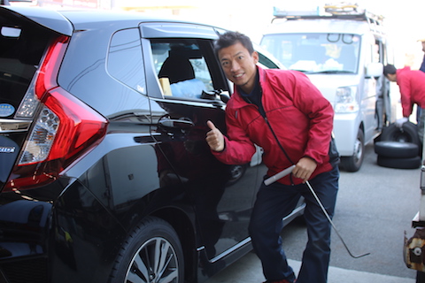 フィット ドアパンチ ヘコミ 修理 デントリペア ドア