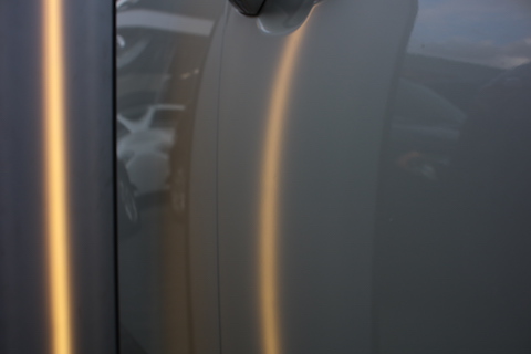 ヘコミ修理がなんと15分〜で直る特殊技術