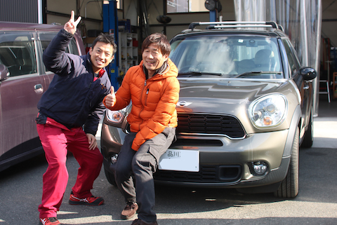 ミニのヘコミ、塗装しない修理方法のデントリペア！