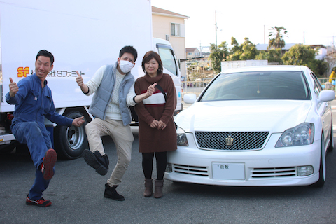 リペア出来ないフロントガラスの飛び石の傷を直します！