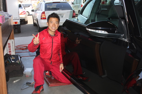 新車ワーゲンのヘコミを、塗装しないで新車の鉄板に元どおりに修理！