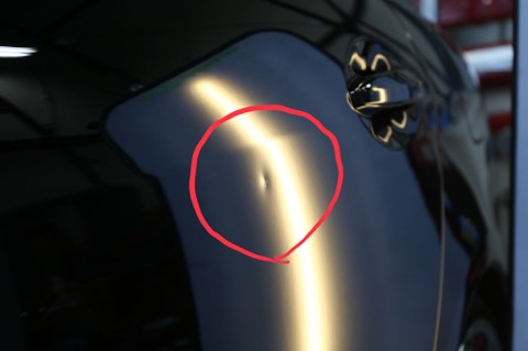 1時間もかからずに、車のヘコミ修理出来ます！