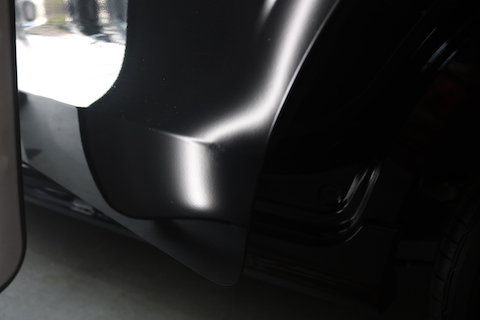 無理だと断られたドアのヘコミ修理、板金しないで値段もお安く！