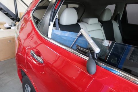 ヘコミ修理、磨いた技術で直せば元どおり！  