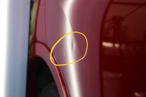 ヘコミ修理、磨いた技術で直せば元どおり！  