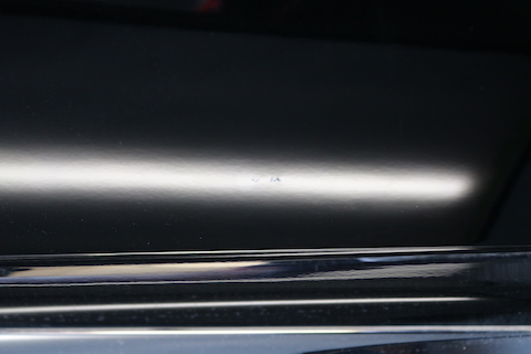 車のドアのヘコミ修理は、大阪のデントスマイルにお任せ下さい！