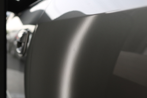 駐車場で防止出来ないドアパンチの修理を一番良い方法で直します！