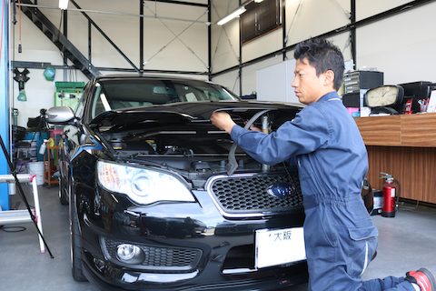 大事な愛車、塗装しない修理方法デントリペアでお悩み解決！