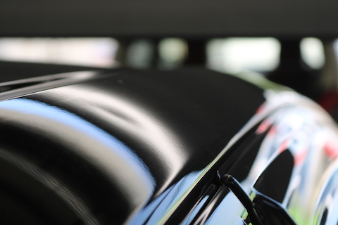 車のヘコミ修理、裏から押せなくても、引っ張り出して直します！