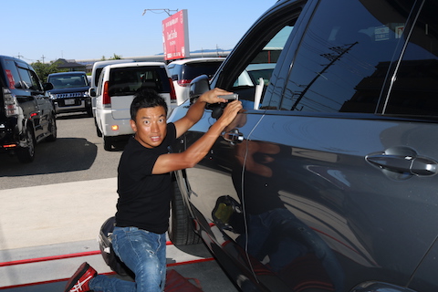 車の査定額に良く、愛車オーナー様に一番人気の修理方法！