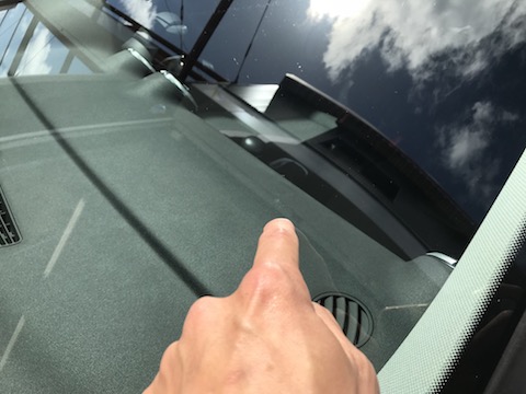 はねいしで車のフロントガラスにヒビが出来たら、修理をお任せ下さい！