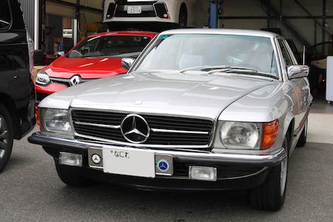 40年前の旧車にヘコミ、塗装しない修理のデントリペアが一番！